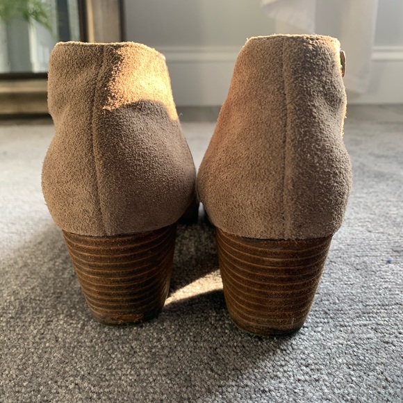 Booties - Picture 4 of 5